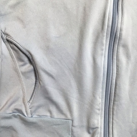 𝅺ADIDAS Zip Up Sweater - Picture 6 of 9